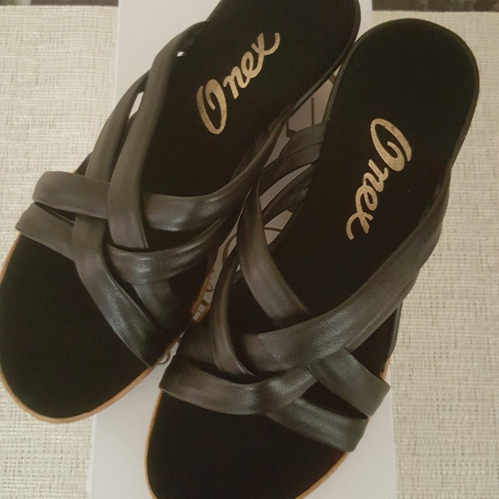 Onex Camy Leather Wedge Platform Sandal Mule Black Size 8